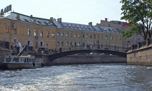 Sankt Petersburg_Bridge_2005-08-08c